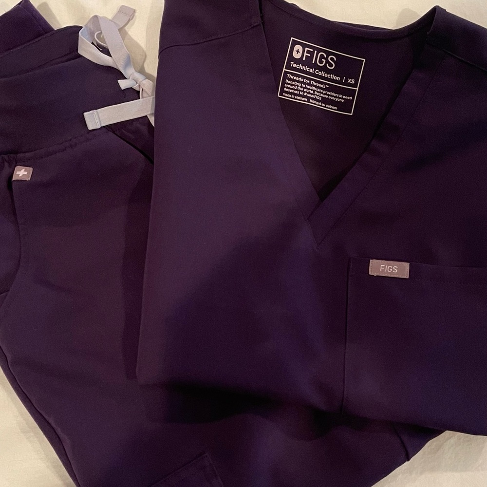 Figs Purple Jam Scrub Set